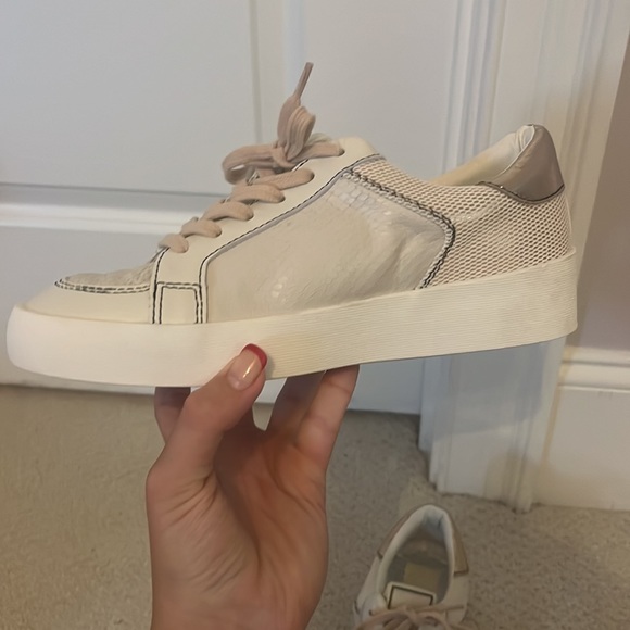 Dolce Vita platform sneakers size 8 - Picture 5 of 9